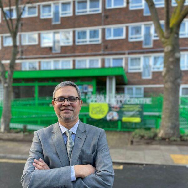 Portrait of Councillor Oliur Rahman