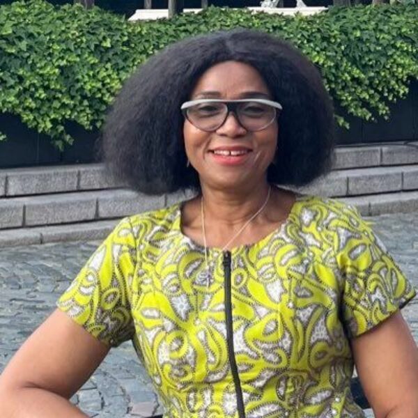 Portrait of Councillor Rosaline Ogunro